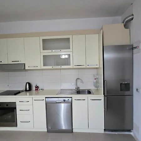 Tirent Apartment-Cozy 2-Bedroom Stay In Don Bosko Tirana Exterior photo