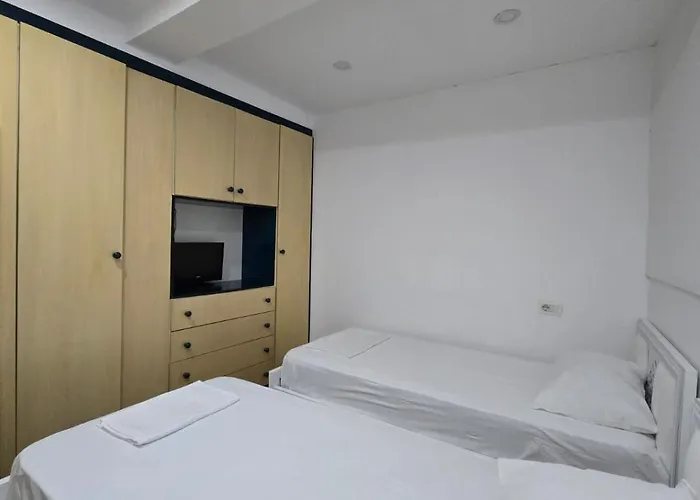 Tirent Apartment-Cozy 2-Bedroom Stay In Don Bosko